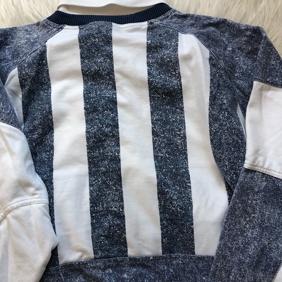 Vintage Crewneck With Collar - Picture 7 of 9